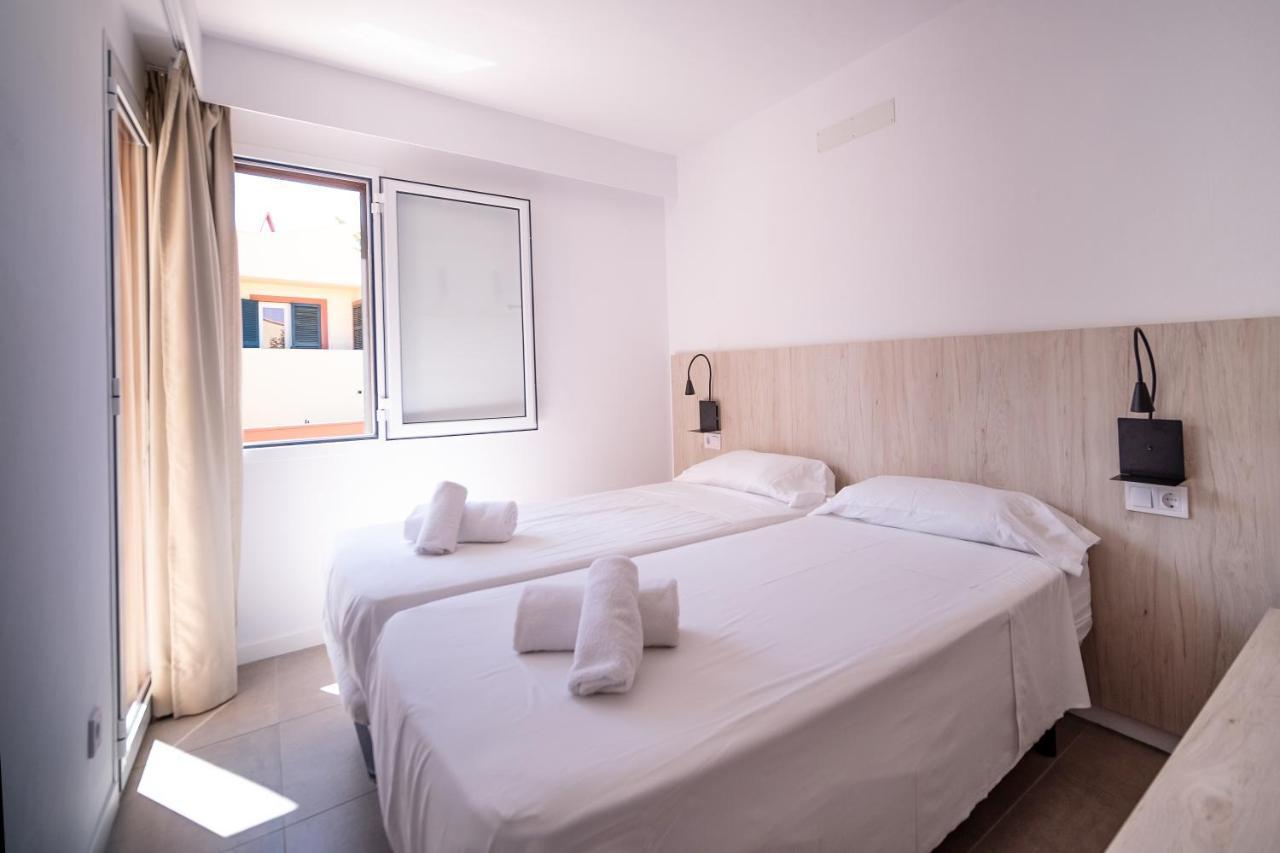 Sant Joan Apartaments - Adults Only Cala'N Blanes  Exteriör bild