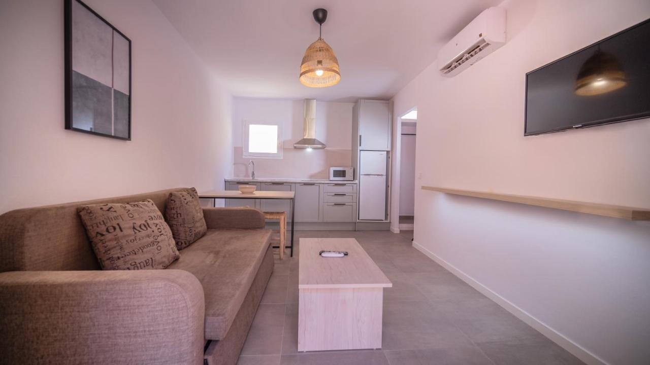 Sant Joan Apartaments - Adults Only Cala'N Blanes  Exteriör bild