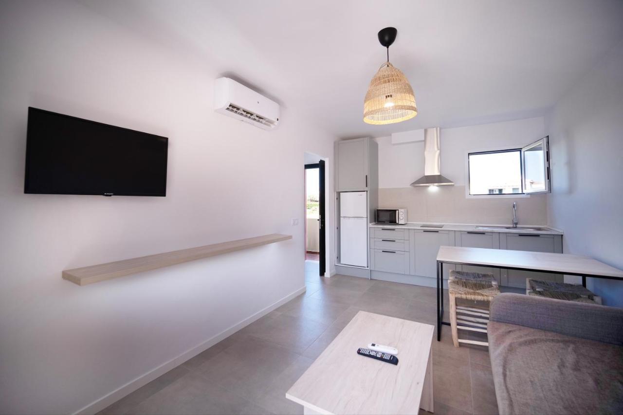 Sant Joan Apartaments - Adults Only Cala'N Blanes  Exteriör bild
