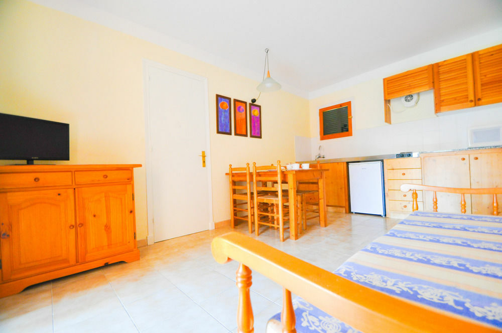 Sant Joan Apartaments - Adults Only Cala'N Blanes  Exteriör bild
